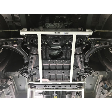 BARRA INFERIOR DELANTERA ULTRA RACING 4 PUNTOS PARA PERODUA ARUZ (F800) 1.5VVTI 2WD 2019-PRESENTE