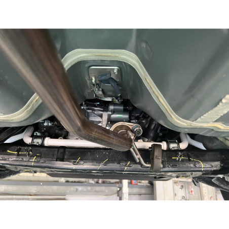 BARRA ESTABILIZADORA DELANTERA ULTRA RACING 24 MM PARA PERODUA AXIA (A300) 1.0 2WD 2023-PRESENTE