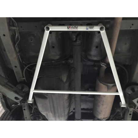 BARRA INFERIOR TRASERA ULTRA RACING 4 PUNTOS PARA PERODUA NAUTICA (J200) 1.5 4WD 7-SEATER 2008-2018