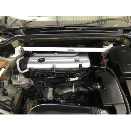 BARRA DE TORRETAS DELANTERA ULTRA RACING 2 PUNTOS PARA PEUGEOT 407 2.0 2WD 2003-2010