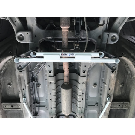 BARRA INFERIOR DELANTERA ULTRA RACING 4 PUNTOS PARA PROTON EXORA BOLD 1.6T 2WD 2015-2017