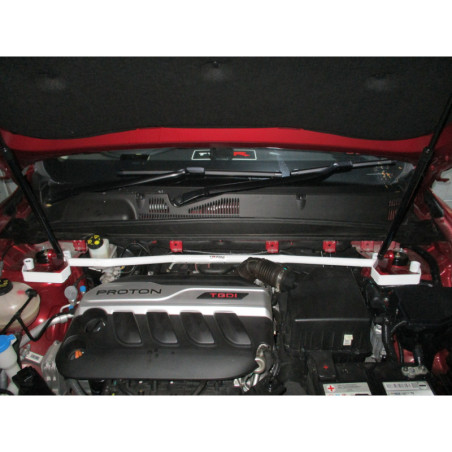 BARRA DE TORRETAS DELANTERA ULTRA RACING 2 PUNTOS PARA PROTON X70 1.8T 2WD CBU 2019-2020