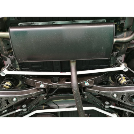 BARRA INFERIOR TRASERA ULTRA RACING 2 PUNTOS PARA PROTON X70 1.8T 2WD CBU 2019-2020