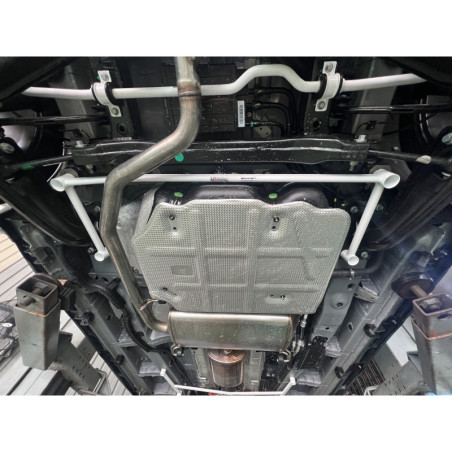 BARRA INFERIOR TRASERA ULTRA RACING 4 PUNTOS PARA PROTON X90 1.5T 2WD 2023-PRESENTE