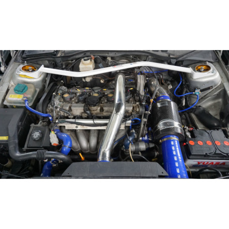 BARRA DE TORRETAS DELANTERA ULTRA RACING 2 PUNTOS PARA VOLVO 850 2.5T OBD2 2WD WAGON 1992-1997