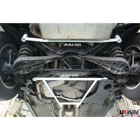 BARRA INFERIOR TRASERA ULTRA RACING 2 PUNTOS PARA VOLVO V60 1ª GEN. T4 1.6T 2WD 2010-2018