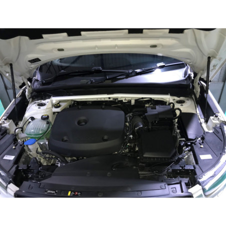 BARRA DE TORRETAS DELANTERA ULTRA RACING 2 PUNTOS PARA VOLVO XC40 2.0T 4WD 2018-PRESENTE