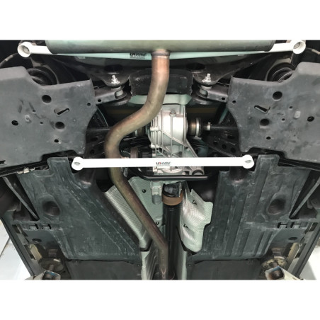 BARRA INFERIOR TRASERA ULTRA RACING 2 PUNTOS PARA VOLVO XC40 2.0T 4WD 2018-PRESENTE